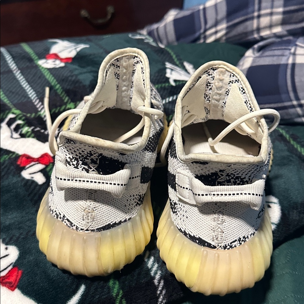 Yeezys - Picture 2 of 4